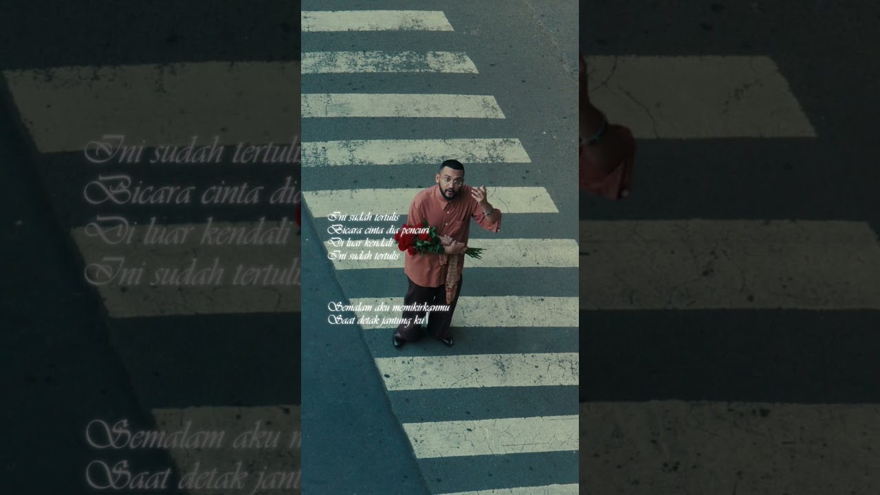 Jalanan sama cinta sama sama ada aturannya,Emang iya yaAnyway ini kita dimana coba tebak cover art