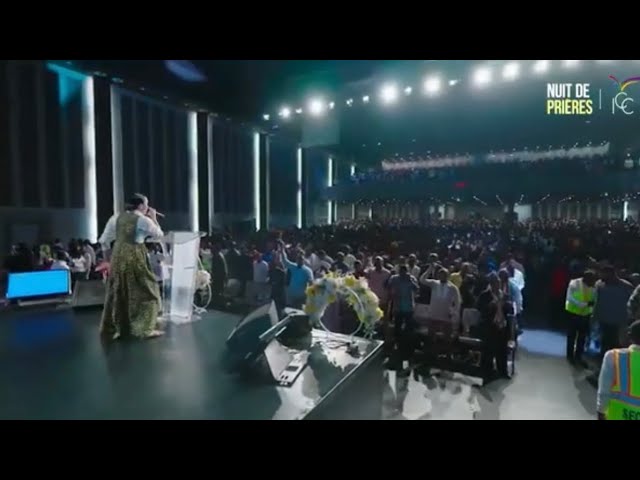 Simiane - La Shekinah | Deeper Experience Chant | Je veux prier… [LIVE À BRAZZAVILLE] cover art