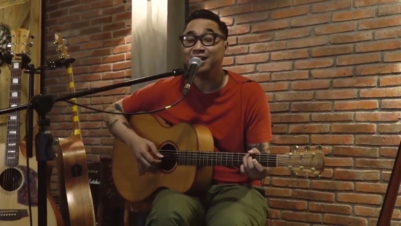 "Dan Ternyata" Adhitia Sofyan live in Banyuwangi cover art