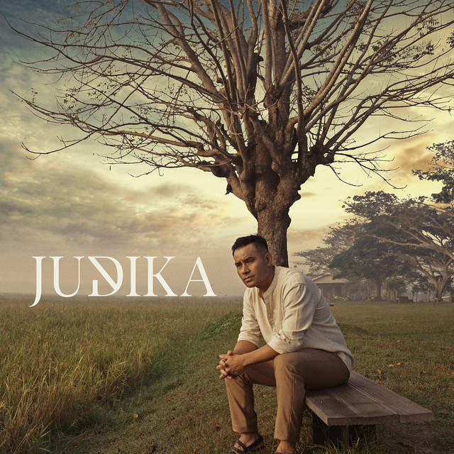 Bagaimana Kalau Aku Tidak Baik Baik Saja cover art