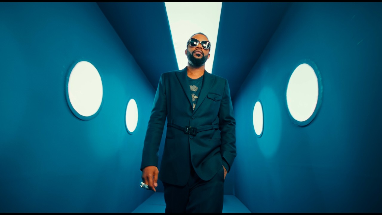 Fally Ipupa ft. Dj Kawest - Ami, Chéri (Clip Officiel)