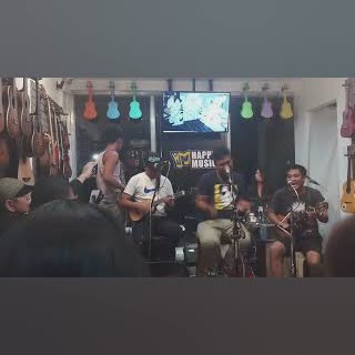 Bakit hindi mo na lang (LIVE in HAPPY MUSIC) cover art
