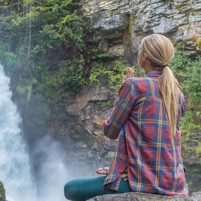 Guided Morning Meditation | 10 Minutes To Start Each Day Perfectly cover art