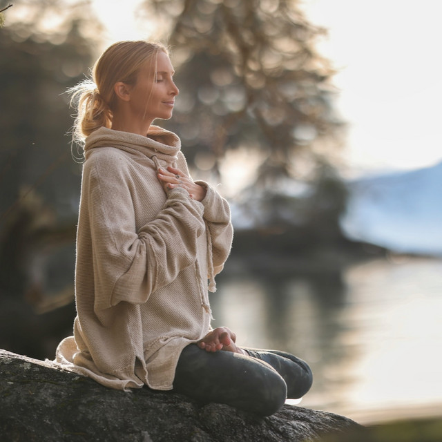 15 Min Meditation to Open Your Heart & Feel Connected Again » Heart Chakra Energy Healing 💚 cover art