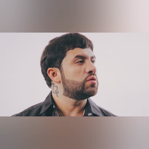 Luis R Conriquez