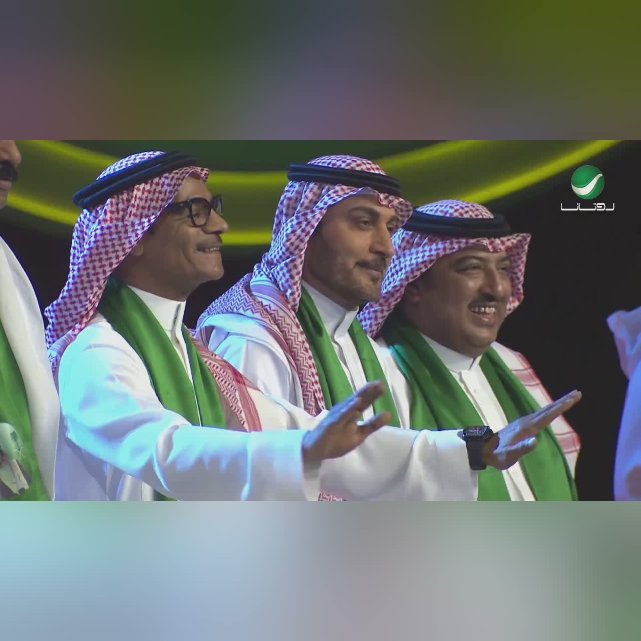 نجوم الفن الخليجي cover art