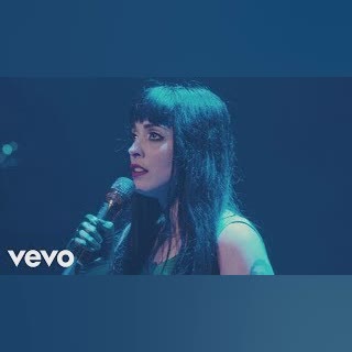 Mi Buen Amor (En Vivo) cover art