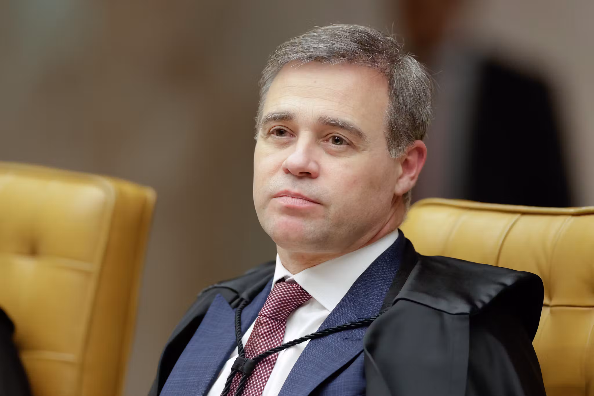 Prazo para Mendonça se manifestar sobre acusações de Moraes termina nesta segunda-feira (21) cover art