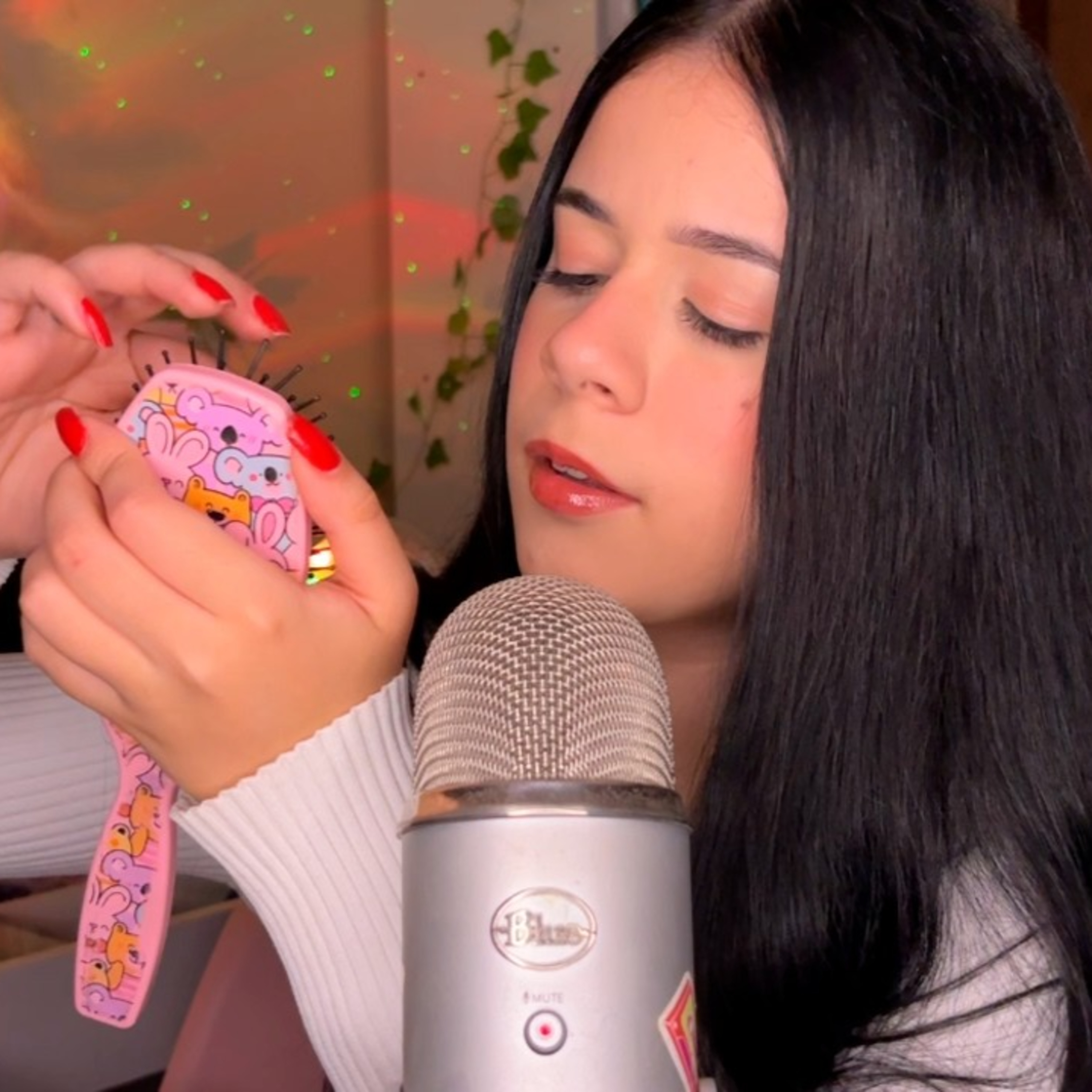 MEU PRIMEIRO ASMR 🙈