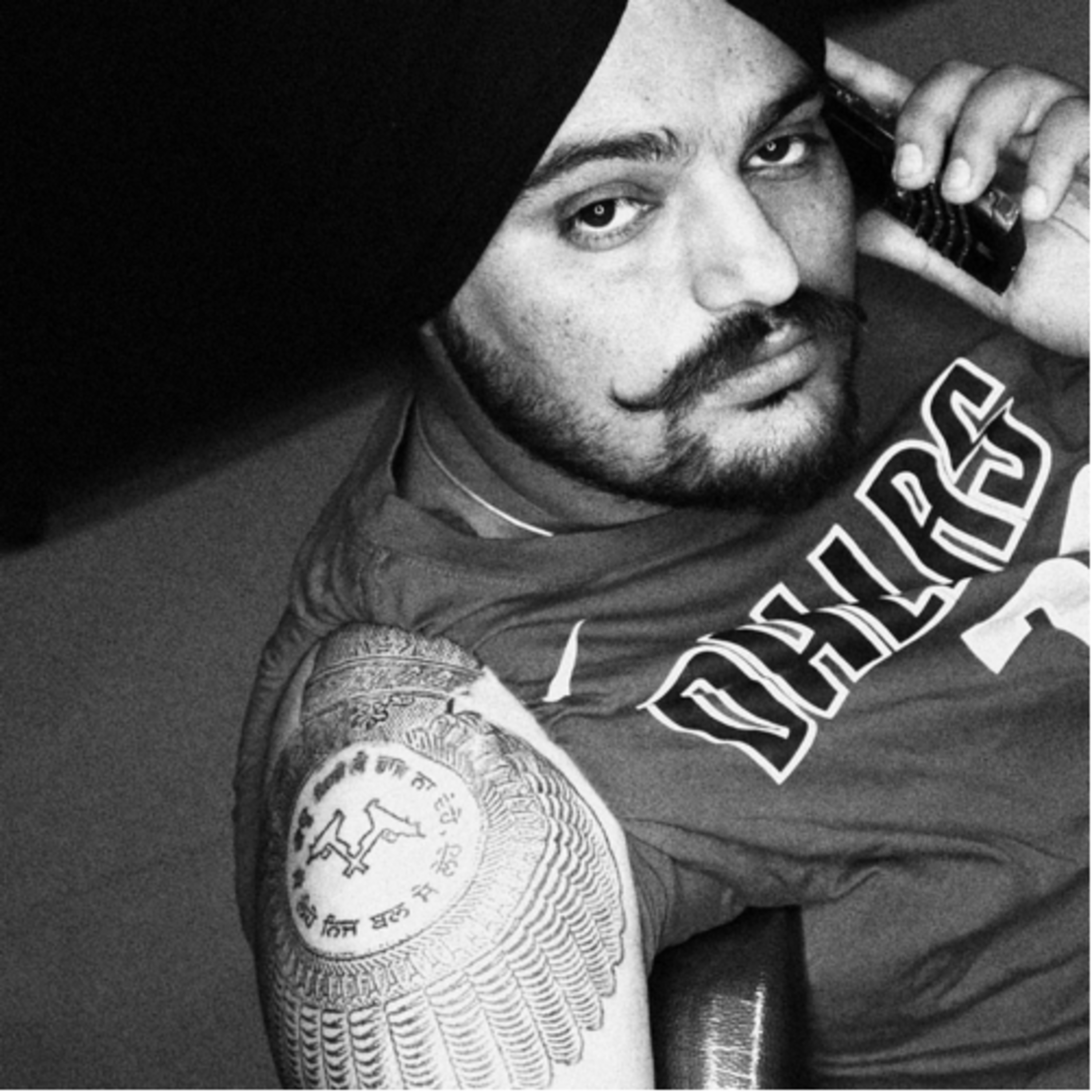 SIDHU MOOSEWALA MURDER MYSTERY AND HIS FRIENDS DIDN’T STAND WITH HIM #sidhumoosewala #dhanoaz cover art