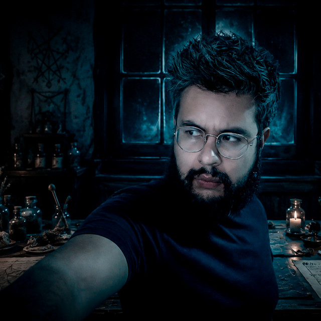 La BRUJERÍA le arruinó la vida a un amigo | Relatos Paranormales cover art