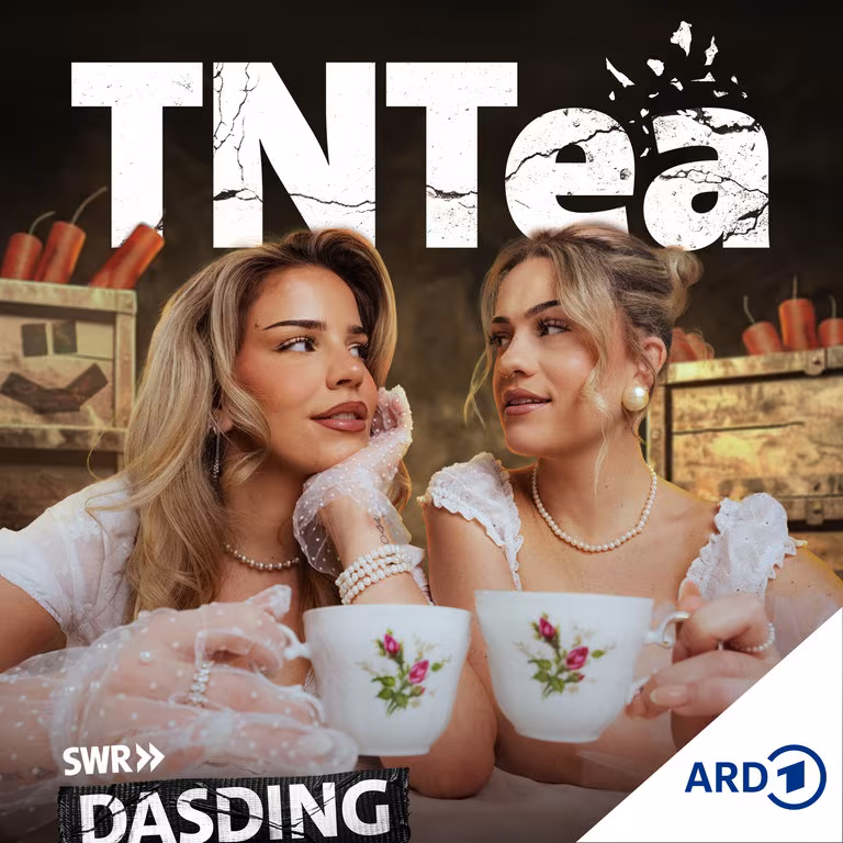 TNTea – mit Livia & Romina cover art