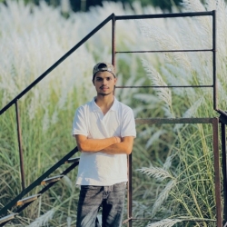 author avatar