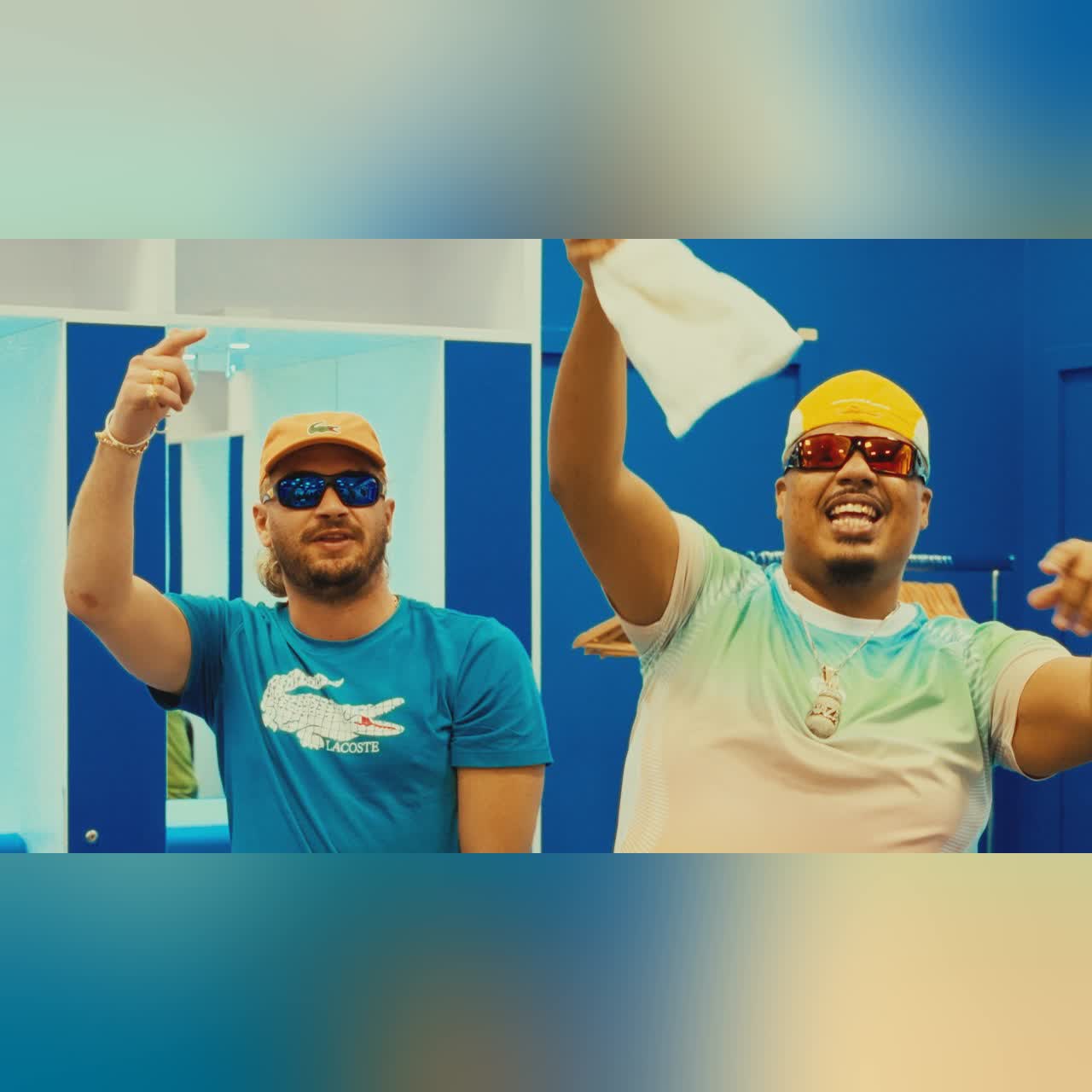 Naza (ft. JUL) - Pas d'problèmes (Clip Officiel) cover art