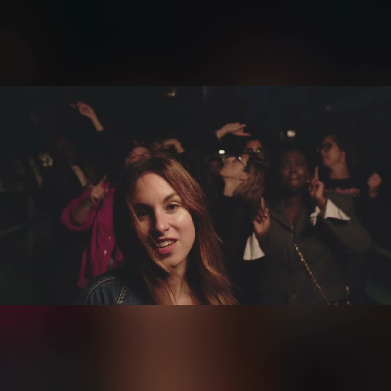 Manon Lisa - Jeune Demoiselle (Clip Officiel) cover art