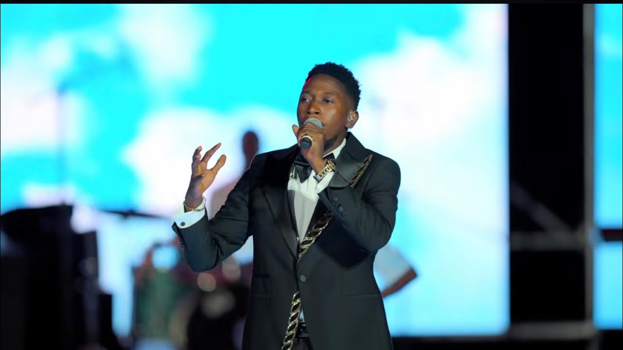 Esaïe Ndombe — Concert Live Maranatha 2 | Ta présence cover art