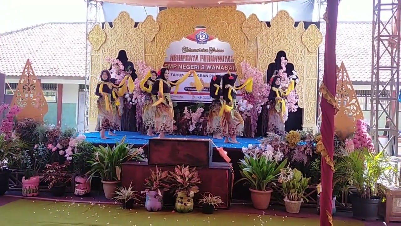 TARI KREASI cover art