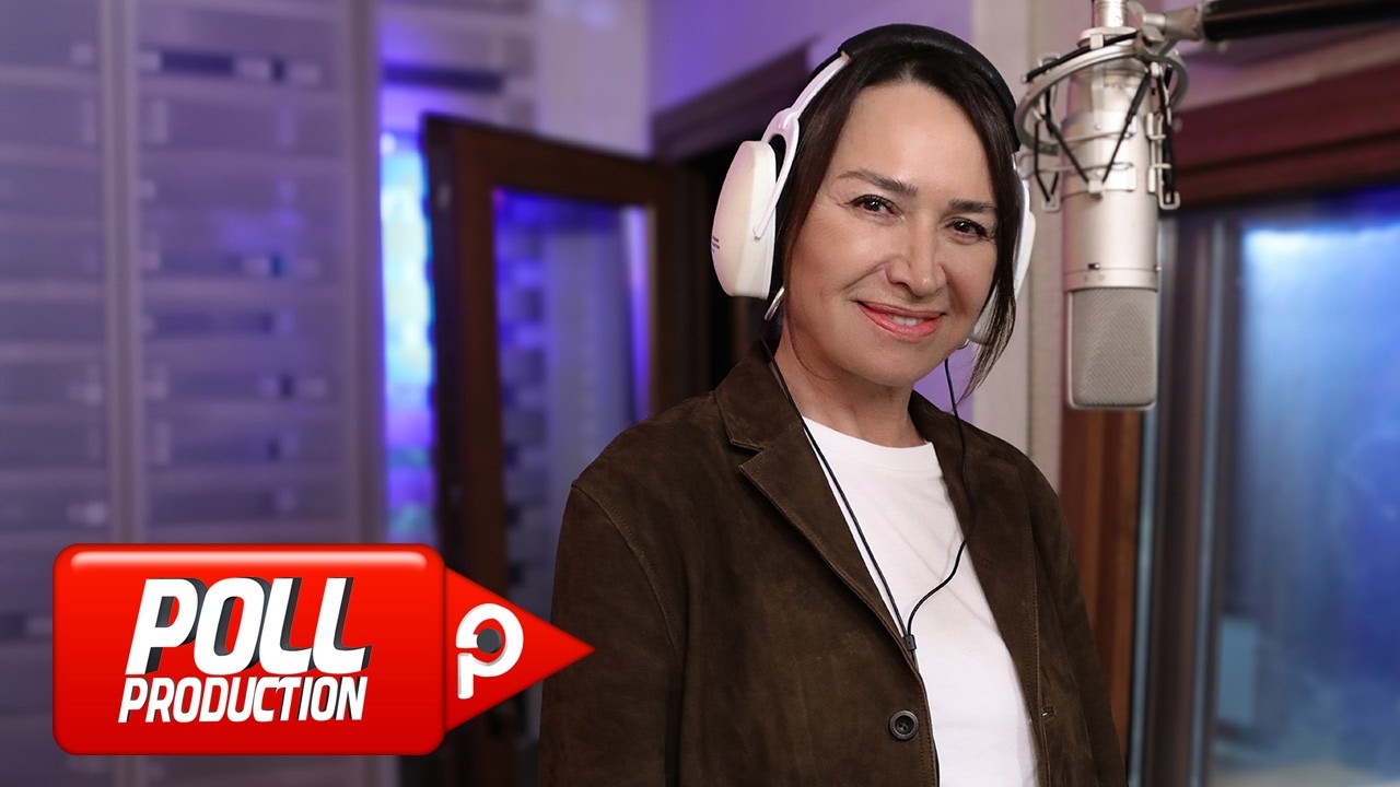 Demet Akbağ - Kolay Mı (Official Video) cover art