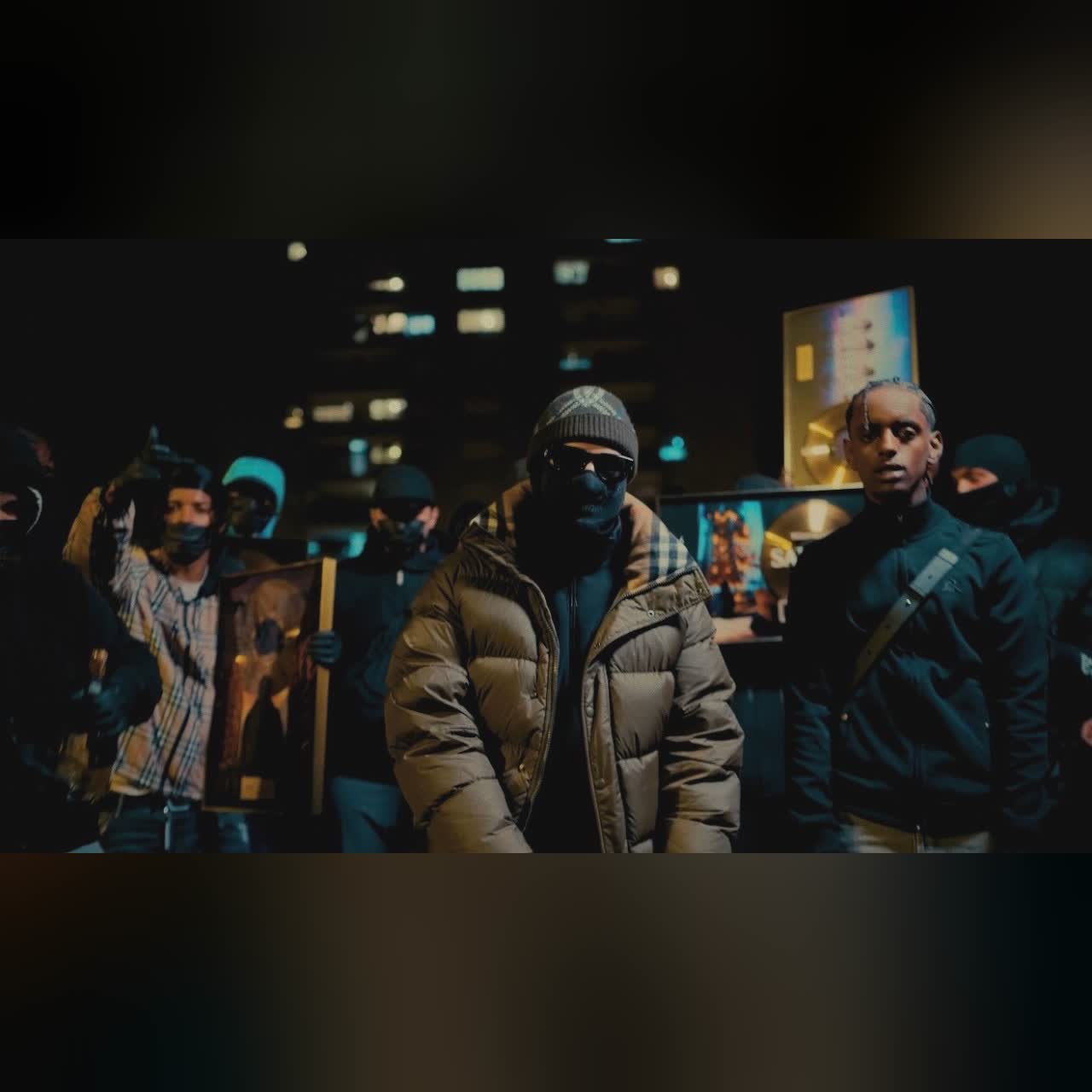 Bello&Dallas - Zoro (Clip officiel) cover art